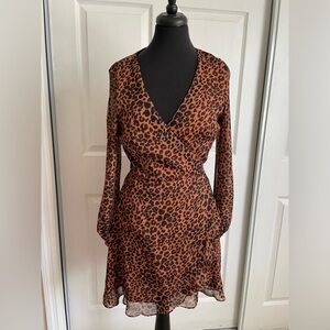 NWT Gianni Bini Leopard Print Wrap Dress